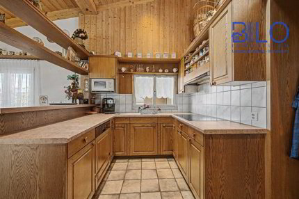 Charaktervolles Einfamilienhaus mit Einliegerwohnung auf einmaligem 1'670 m² Grundstück 1/5