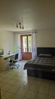 Eingerichtetes Zimmer 1/3