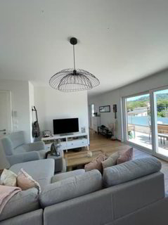Magnifique appartement spacieux et lumineux à louer à Avenches 1/5
