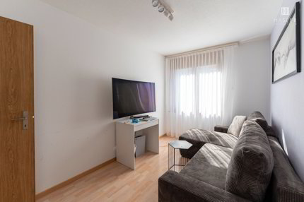 Gepflegte 4½-Zimmer-Wohnung in Seenähe 1/5