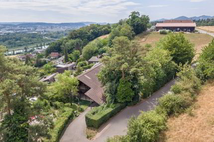 6.5-Zimmer-Einfamilienhaus mit viel Raum, Komfort und traumhafter Aussicht 1/5