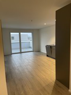 MFH 2.5 Zimmerwohnung im 1. OG links Hofackerweg 30 28.11 1/5