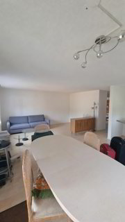 3.5 Zimmer Wohnung 1/5