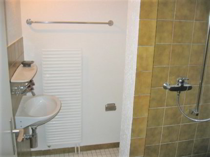 Endlich genug Zimmer für alle Ausreden. 1/5