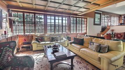 Chalet de 8.5 pièces en vente à Crans-Montana - 415 m² 1/5