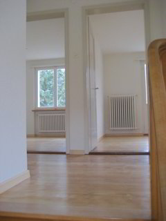 Charmantes 5 Zimmer-Einfamilienhaus an sonniger Lage 1/5