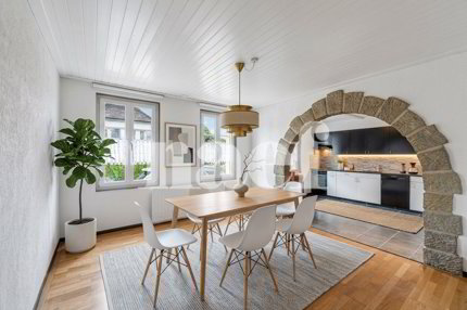 Maison villageoise jumelle de 4.5 pièces avec véranda et jardin à vendre à Granges-Marnand 1/5