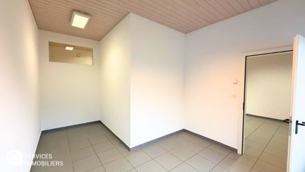 Sehr gut gelegener, heller Ladenraum 1/5