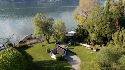 Exklusives Bauland am Bielersee mit Fischerbootshaus 1/5