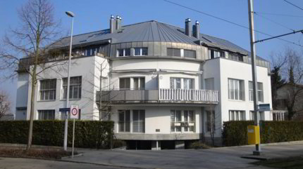 Auto-Einstellplatz zu vermieten 1/1