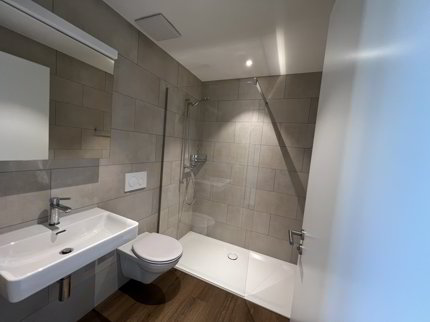 Moderne 4.5-Zimmer-Wohnung zu vermieten 1/5