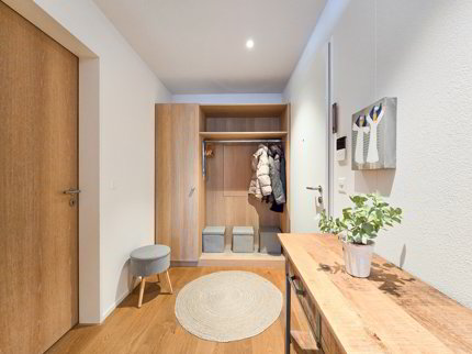 Moderne 4.5 Zimmer Wohnung im 1. OG 1/5