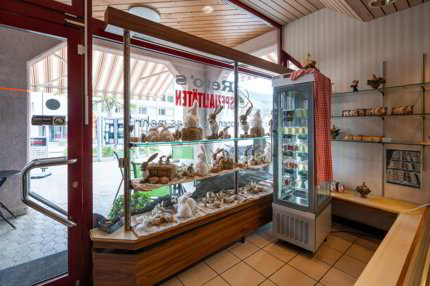 Etablierte Bäckerei mit Umnutzungspotenzial im Dorfkern von Welschenrohr 1/5