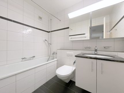 Schöne , ruhig gelegene 3.5 Zimmerwohnung 1/5