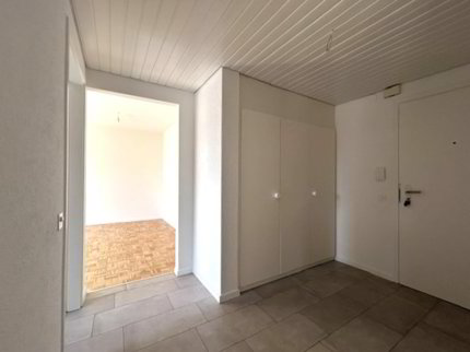 APPARTAMENTO 2.5 LOCALI COMPLETAMENTE RISTRUTTURATO 1/5