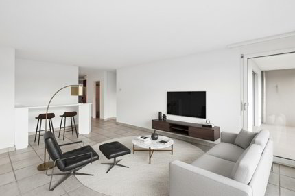 Licht, Raum & Komfort – Wohnung mit Doppelbalkon 1/3