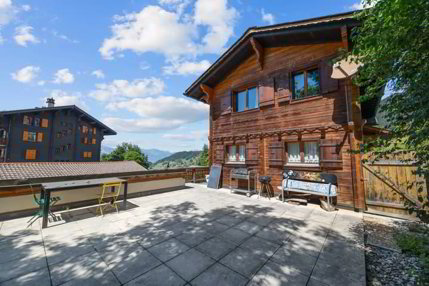 Charming 4.5-room apartment in the heart of the village of... 1/5