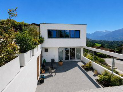 Très belle villa d'architecte de 4.5 pièces à louer à Savièse 1/5