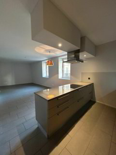 Neu renoviertes Apartment im Kern von Rovio (Val Mara) 1/5