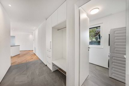 Appartement de 4.5 pièces en location à Montlingen - 130 m² 1/5