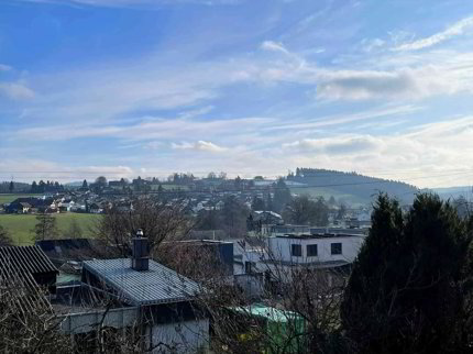 Gemütliches Einfamilienhaus an ruhiger Lage mit schöner Aussicht 1/5