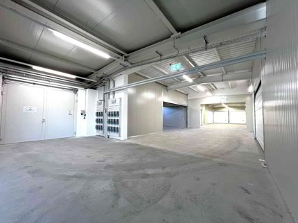 Lagerbox mit 36m2 für verschiedene Nutzungsmöglichkeiten 1/5