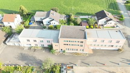 Usine avec 2 appartements à vendre à Courfaivre 1/5