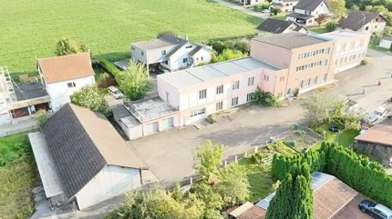 Usine avec 2 appartements à vendre à Courfaivre 1/5