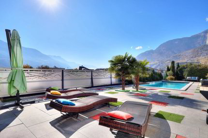 Prestigieuse villa individuelle de 6.5 pièces avec piscine et ascenseur 1/5