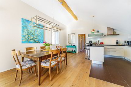 Avec grand parc commun, superbe appartement 1/5