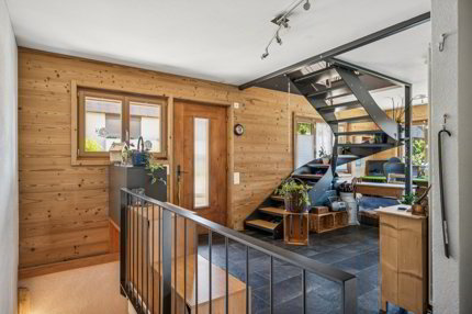Attraktives 5,5-Zimmer Chalet in Mörigen BE mit Sicht auf den Bielersee 1/5