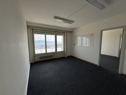 Bureau de 312 m2 en centre-ville de Lausanne 1/3