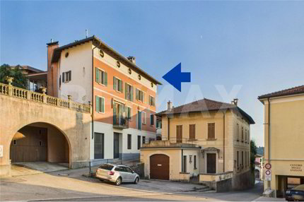 Proprietà a reddito in zona centrale - 7 appartamenti e 1 negozio 1/5