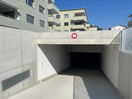 Einstellhallenplätze in Dagmersellen (unmittelbar beim Bahnhof) 1/5