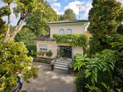 Villa individuelle 5 chambres - 3 salles de bain - Piscine - Proche Ecolint et clinique des Grangettes 1/5