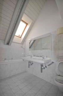 Exklusive Dach-Maisonette-Eigentumswohnung 1/5