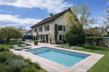 Magnificent old farmhouse 1/5