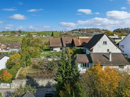 Baulandparzelle mit vielfältigen Möglichkeiten 1/5