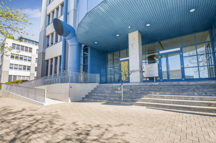 Ausgebaute Büroflächen in Volketswil zu vermieten 1/5