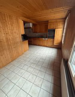 Charmante 5.5-Zimmer-Wohnung in historischem Gebäude unweit des BHF 1/5