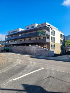 Moderne 3.5-Zimmer-Neubauwohnung mit Balkon in Gommiswald 1/1