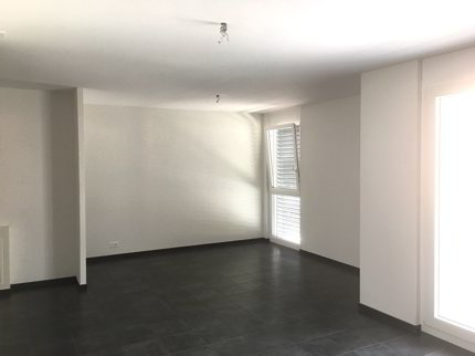 Geräumige 3.5-Zimmer-Wohnung im 2.OG 1/5