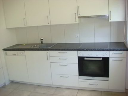 Charmante 3.5-Zimmer-Wohnung mit Bergblick in Sonceboz-Sombeval 1/5