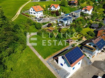 BAULAND MIT WEITBLICK UND NATURVERBUNDENHEIT 1/5