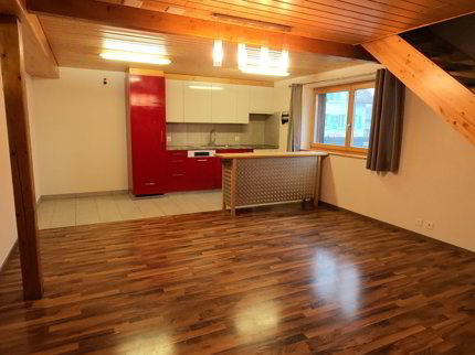 2.5-Zimmer-Wohnung mit gemütlichem Dachgeschoss-Flair 1/5