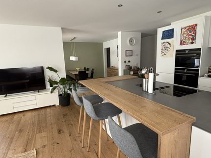 Neuwertige Terrassenbau-Wohnung in Lalden zu verkaufen 1/5