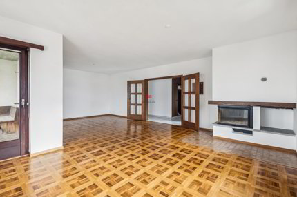 Ein Haus mit grossem Potenzial! 1/5