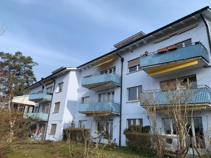 Dachwohnung mit toller Aussicht auf die Stadt Zürich zu vermieten 1/1