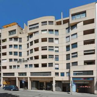 Parking intérieur - Rue Dancet / rue de Carouge 1/1