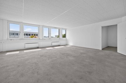 Bureau en location à Lausanne - 200 m² 1/5